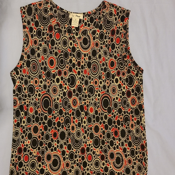 Sleeveless blouse size M - Picture 1 of 3